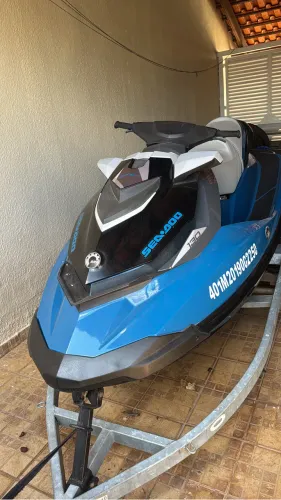 Vendo Jet SKY urgente