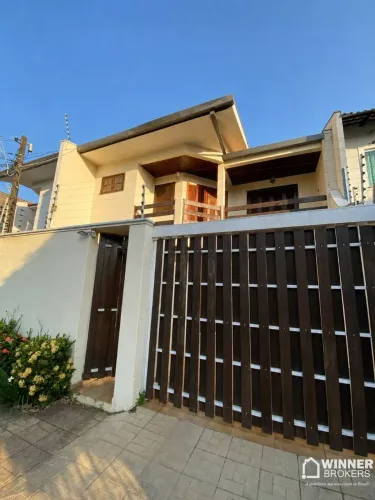 Sobrado para alugar, 205 m² por R$ 6.200,00/mês - Jardim Iguaçu - Maringá/PR