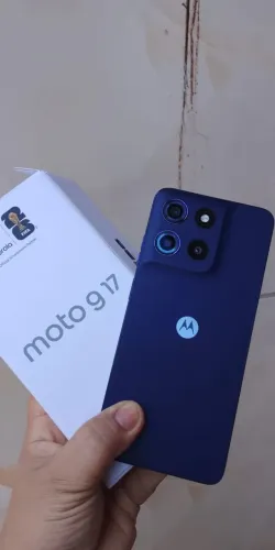 Moto g 17 semi-novo 256 gb!