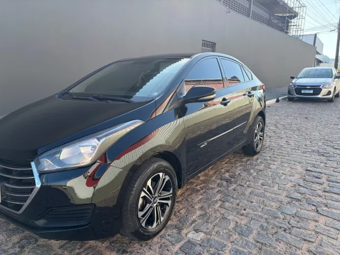 Hyundai HB20S C.style/c.plus1.6 Flex 16V Aut. 4P 2016