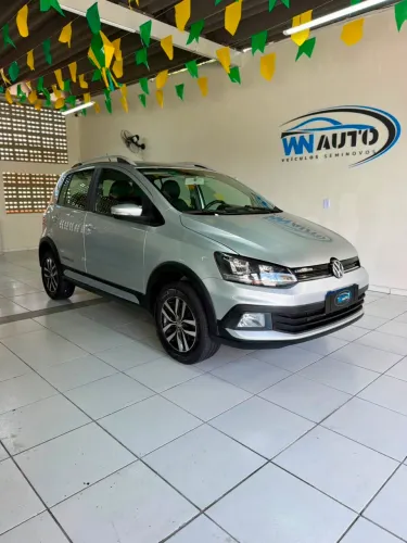 Volkswagen Crossfox 1.6 T. Flex 16V 5P 2015