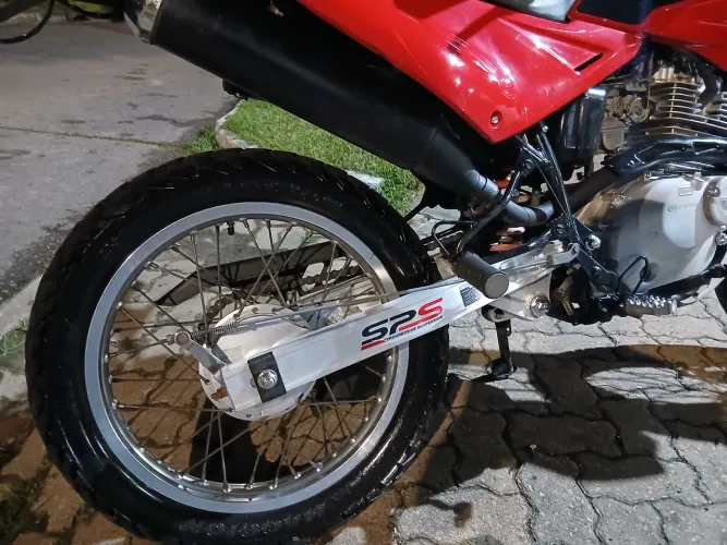 Moto toda revisada e revitalizada