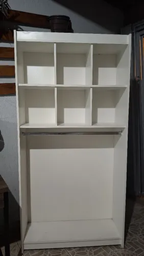 Vendo armário multiuso