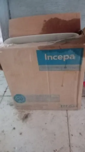 Caixa acoplada para vaso sanitário incepa