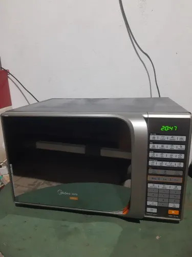 Microondas grill Midea 30 litros 