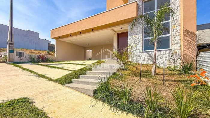 Casa com 3 quartos sendo 2 suites Condominio Quinta das Palmeiras