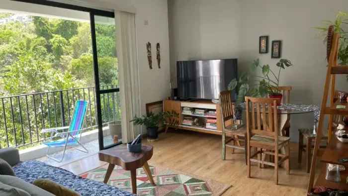 Apartamento com vista para mata na Lagoa Rodrigo de Freitas