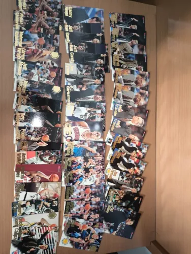 42 Cards NBA HOOPS 96-97