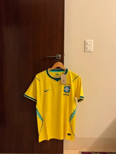 Camiseta Brasil Amarela Nike Masculina M Nova