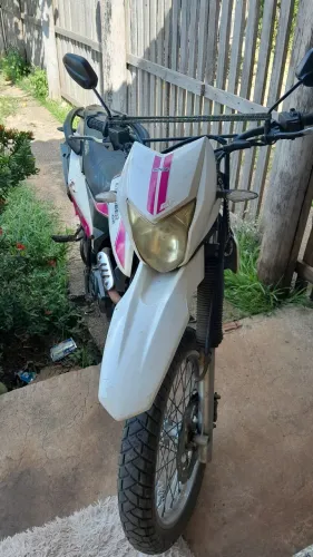 Vendo essa moto ou troco por uma menor