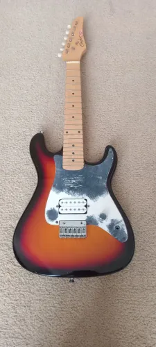 Guitarra para decoração condor kids (NÃO FUNCIONAL)