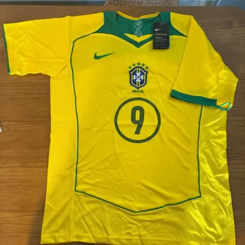 Camisa Nike Brasil Retrô Copa de 2004 Ronaldo Fenômeno #9 Tamanho G/GG | Nova