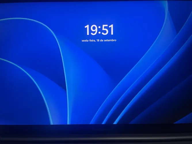Notebook Samsung Galaxy Book4 Intel Core i3 8GB RAM SSD 256GB 15,6" Full HD Windows 11