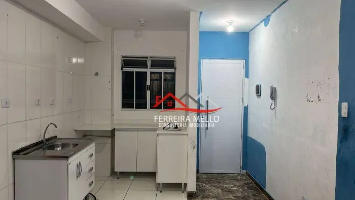 Apartamento com 3 dormitórios para alugar, 53 m² por R$ 2.200,00/mês - Vila Palmares - Fra