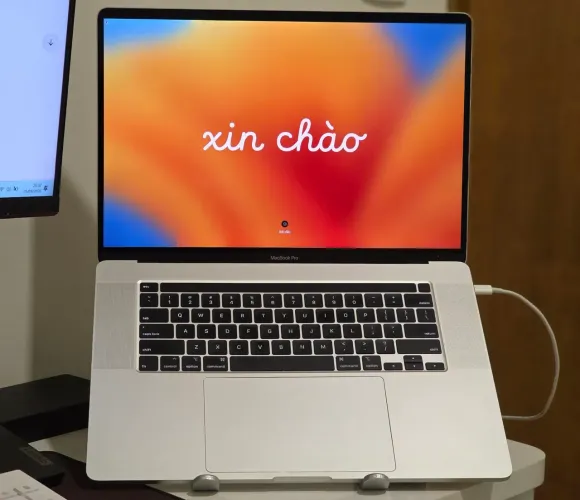 Macbook Pro I7 A2141 - 32gb Ram 512gb Ssd - Usado