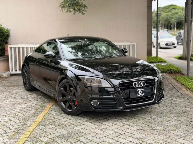 Audi TT 2.0 16V TFSI S-tronic 2011