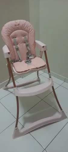 Cadeira de alimentação 