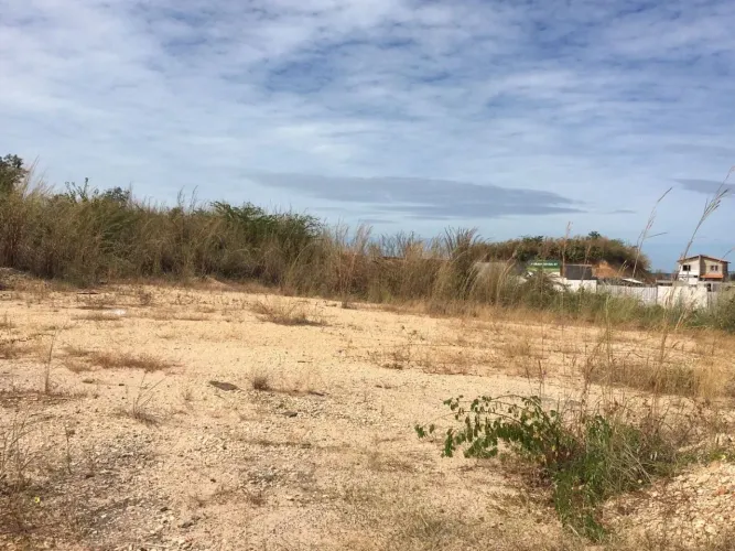 SANTA CLARA VENDE TERRENO