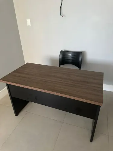 Vendo móveis de escritório ou consultório 