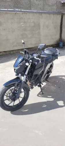 Fazer 250 só 10.900 km