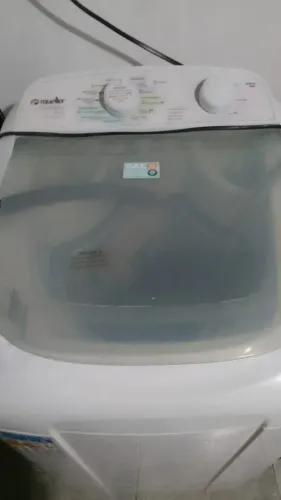Máquina de lavar roupa 