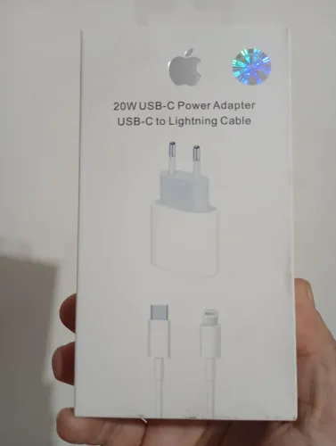 Carregador iPhone 20W USB C lightning (Delivery)