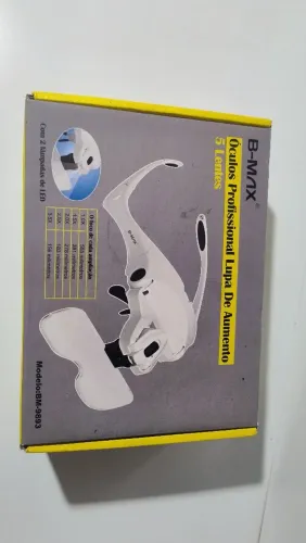 Óculos com lentes