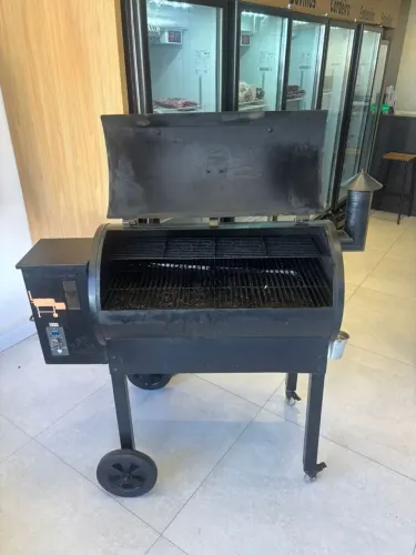VENDO UMA DEFUMADORA ELÉTRICA EM PERFEITO ESTADO !! 
