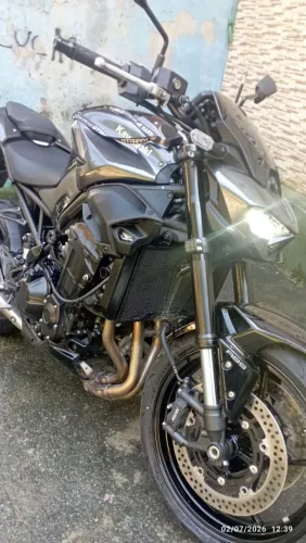 Z900 2026 preta zeradissima 660km