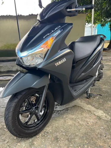Yamaha fluo HYBRID 125