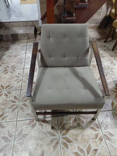 Poltrona estofada