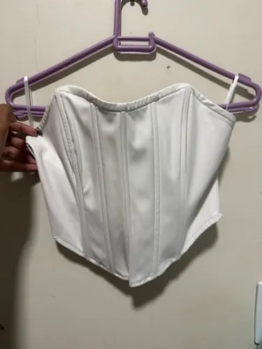 ? CORSET BRANCO ?
