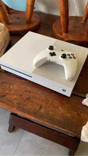 Xbox one s 500 Gb + Hd de 250 gb