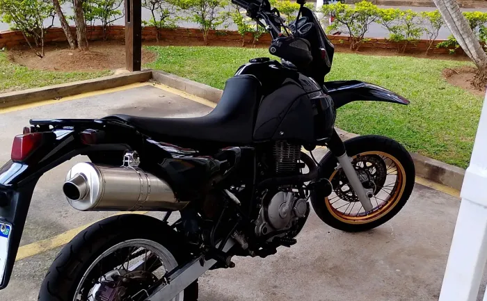 Vendo Moto DR 650 Modelo RE Ano 95 Suzuki