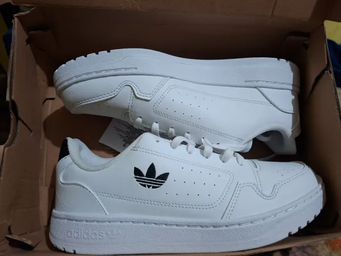 Tênis NY adidas