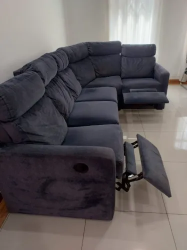 Sofá de canto retrátil reclinável usado azul escuro suede 5 lugares
