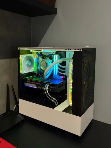 PC Gamer RTX 3060 Ti + Ryzen 5 | Setup Preto/Branco Impecável (1.5TB SSD)