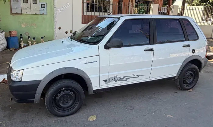 Fiat Uno Mille WAY Economy 1.0 F.flex 4P 2013
