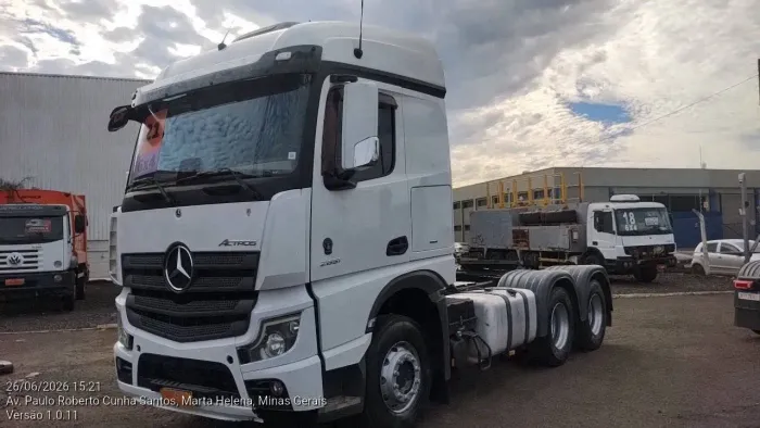 Mercedes-Benz Actros 2651LS/33 6X4 2021/2021 VAMOS SEMINOVOS Uberlândia