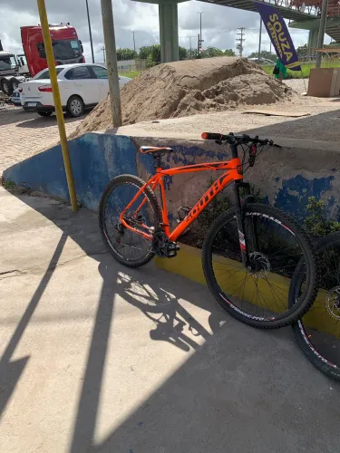 Vendo Bicicleta aro 29 COM DOCUMENTO