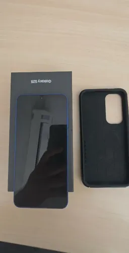 Samsung S25 impecável