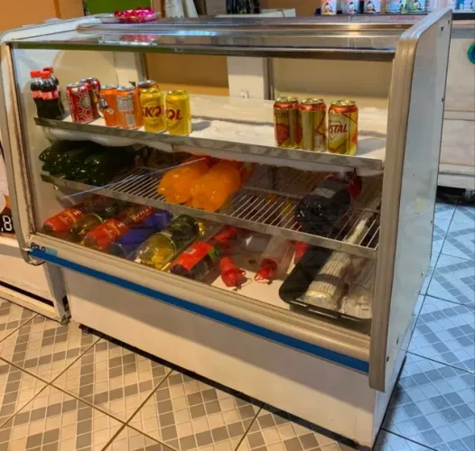 Balcão espositor refrigerado
