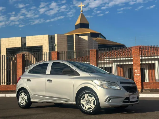 Chevrolet Onix JOY Hatch 1.0 8V Flex Mec. 4P 2018