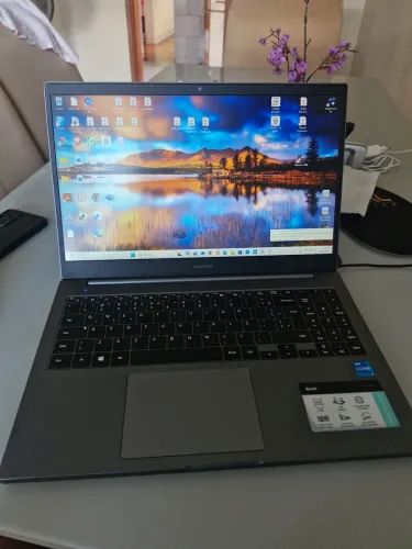 Notebook Samsung Book i5 - 11ª Geração - Excelente Estado!