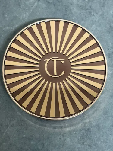 Bronzer cremoso charlotte tilbury 04