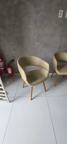Conjunto de cadeiras sala ou recepção