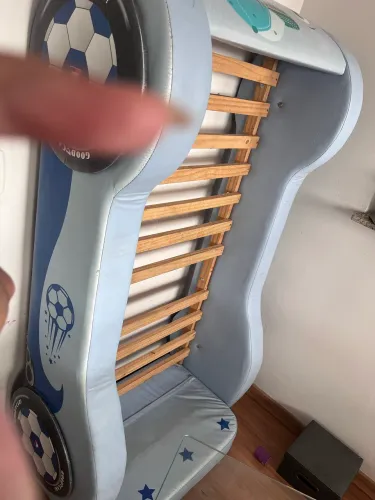 Vendo caminha de criança