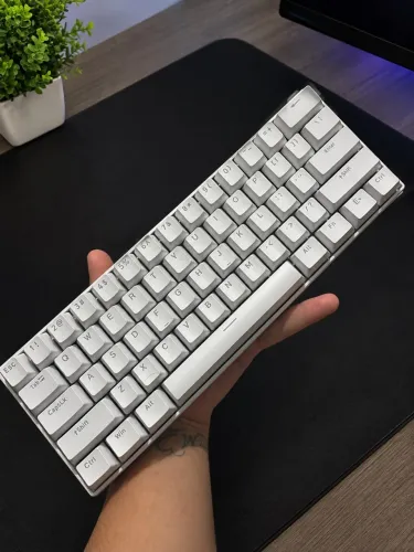 TECLADO H61K NOVO