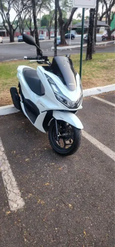 Honda PCX 2023 160 DLX 