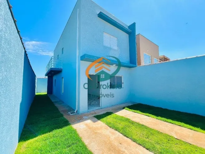 Casa em Rua em Canjica - Mairiporã, SP